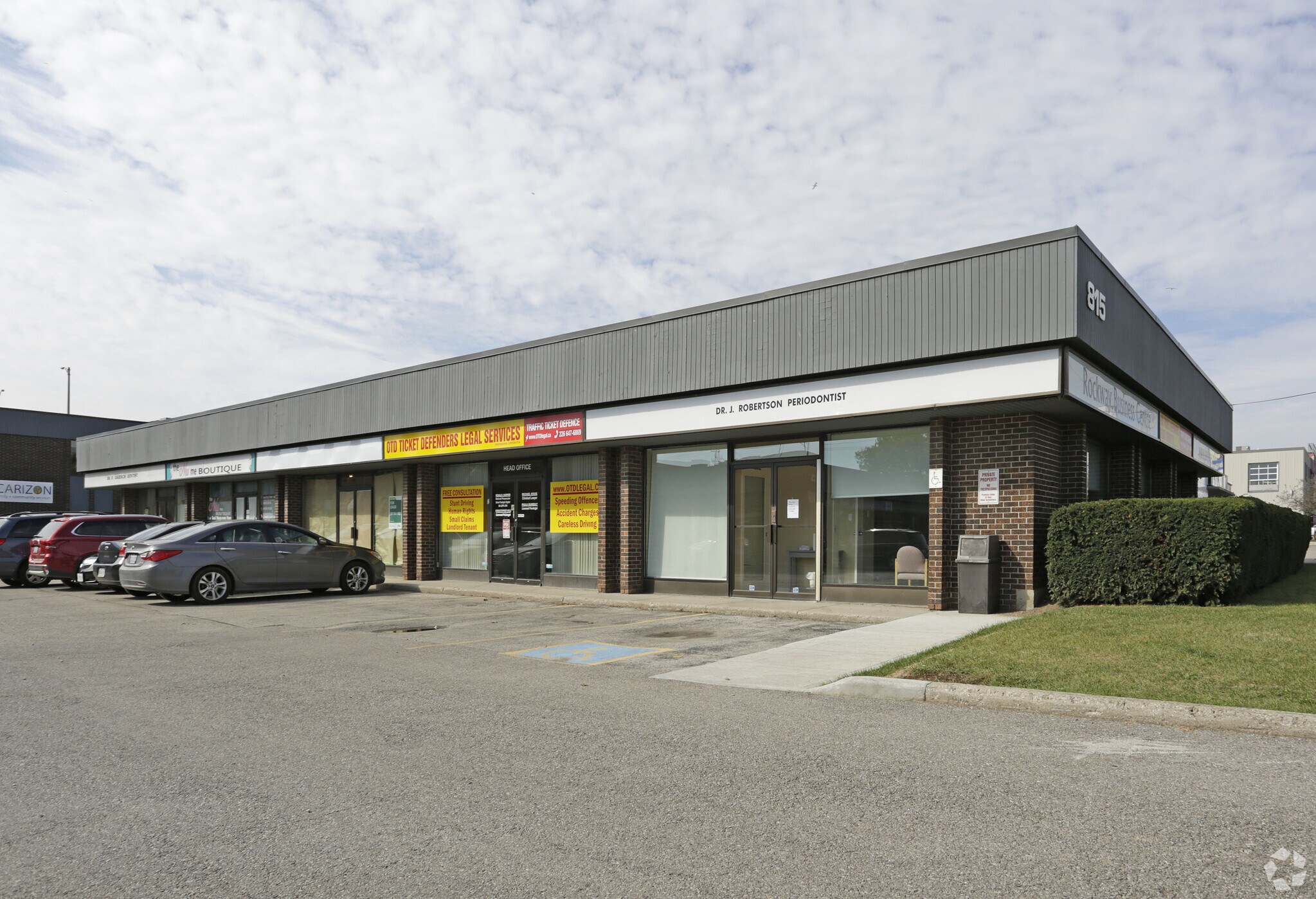 815 Weber St E, Kitchener, ON à vendre Photo principale- Image 1 de 1