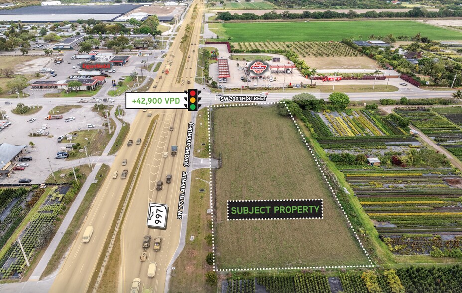 20001-20115 SW 177TH Ave, Miami, FL à louer - Photo du bâtiment - Image 1 de 3