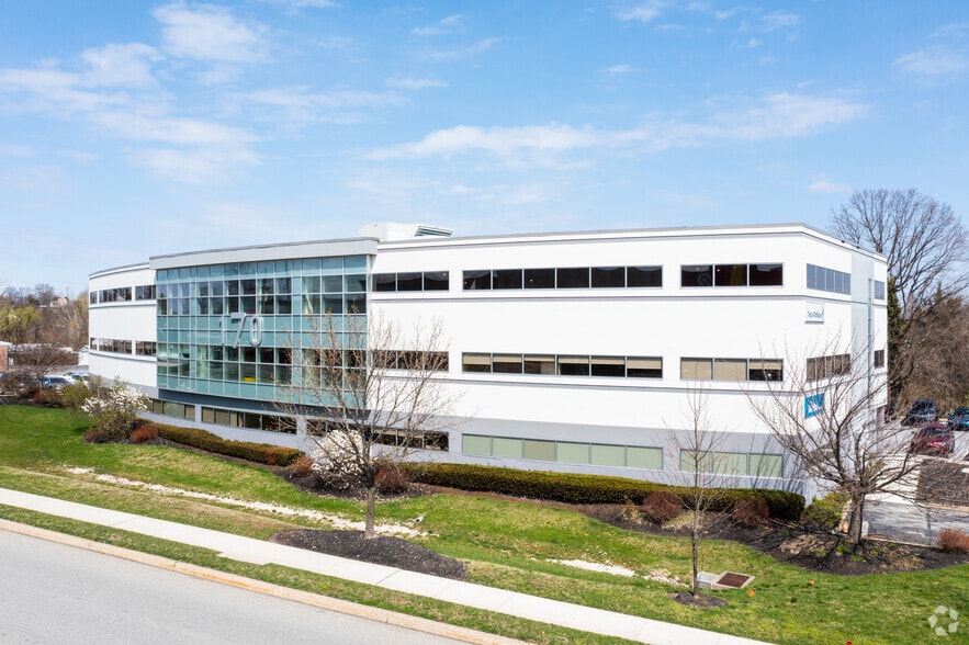 170 North Henderson Rd, King Of Prussia, PA for lease - Building Photo - Image 3 of 18