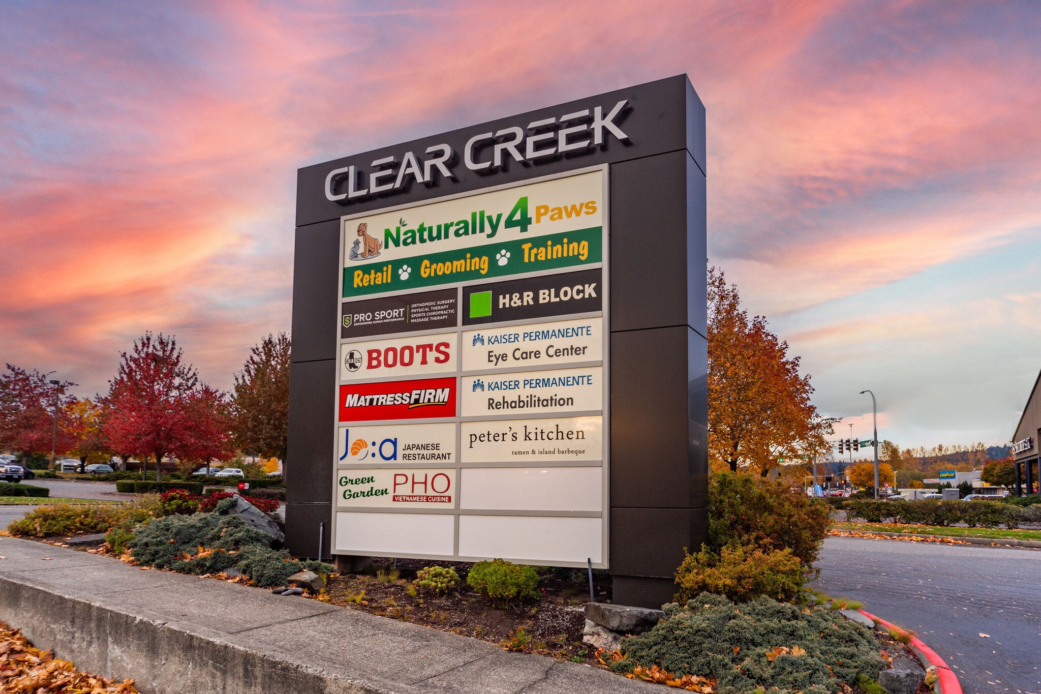 10576 Silverdale Way, Silverdale, WA for lease Building Photo- Image 1 of 4