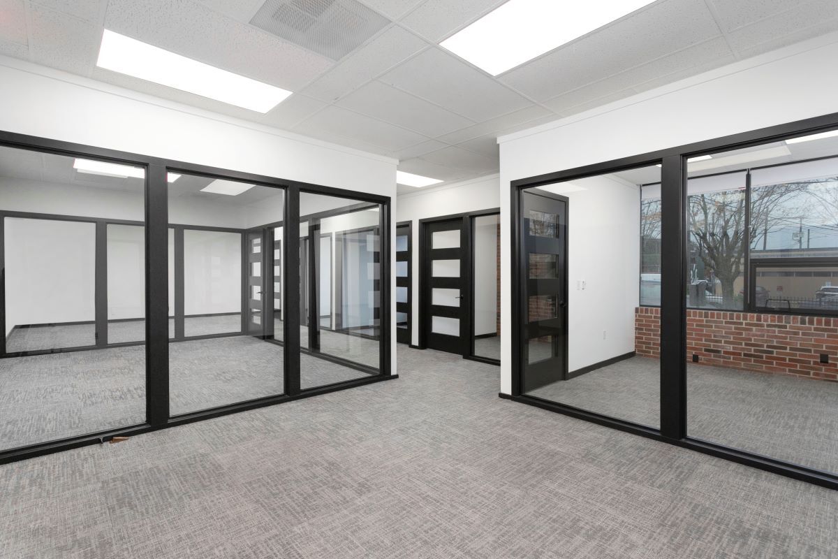 975 SE Sandy Blvd, Portland, OR for lease Interior Photo- Image 1 of 21