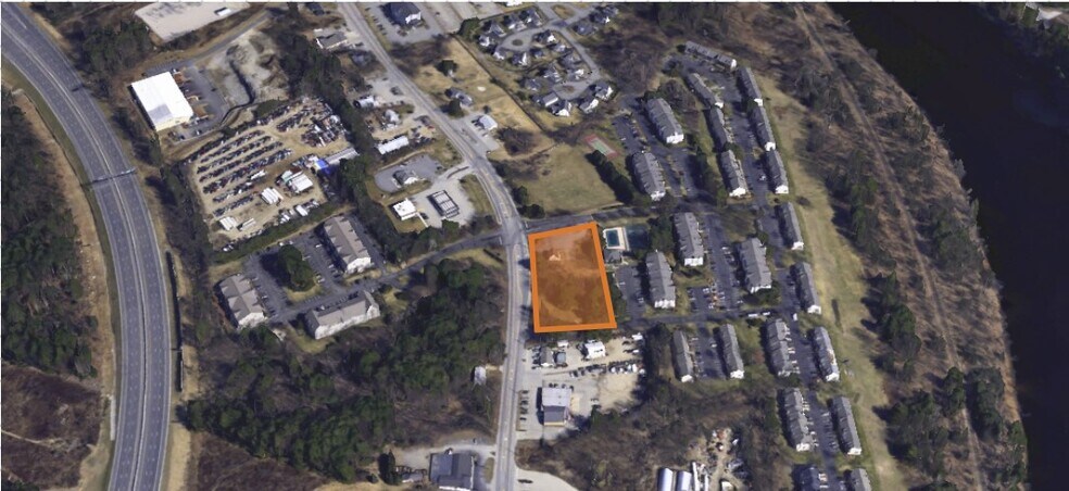 725 Daniel Webster Hwy, Merrimack, NH for sale - Building Photo - Image 3 of 7