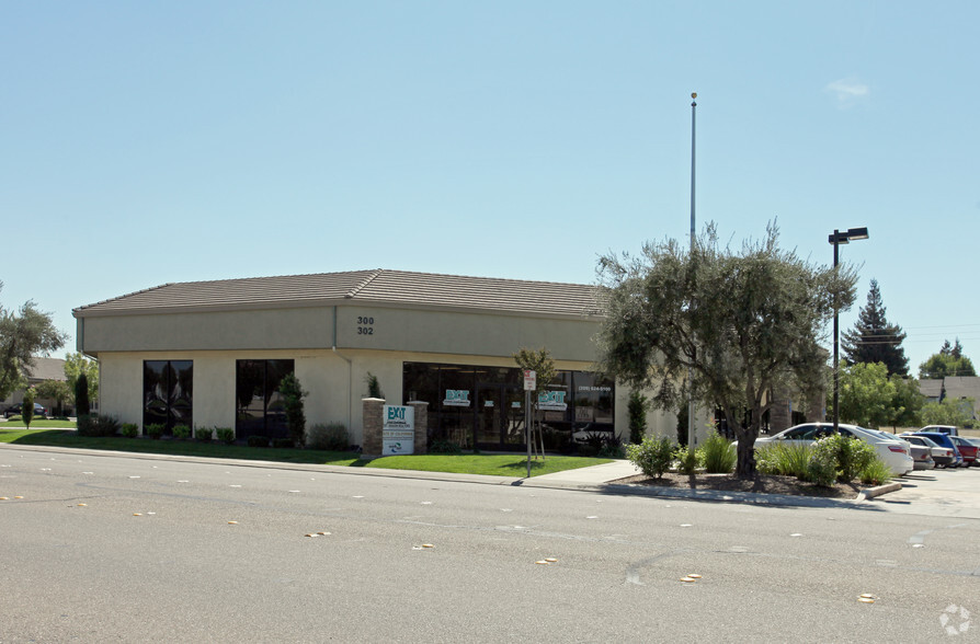 300 Northgate Dr, Manteca, CA for sale - Primary Photo - Image 1 of 1