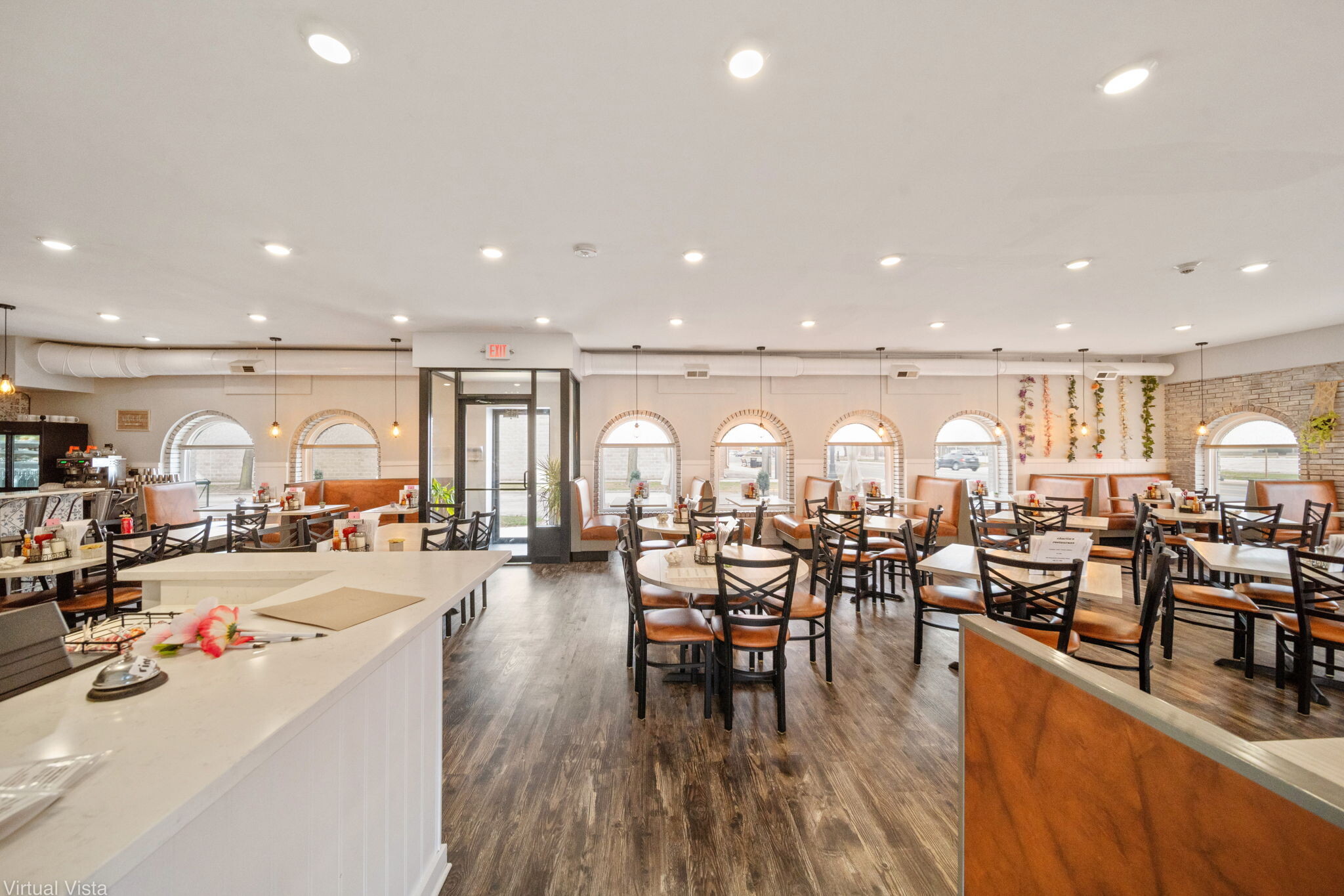 7427 Roosevelt Rd, Forest Park, IL for sale Interior Photo- Image 1 of 30