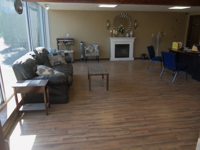 7544 Rt-31, Lyons, NY à vendre - Photo intérieure - Image 3 de 26