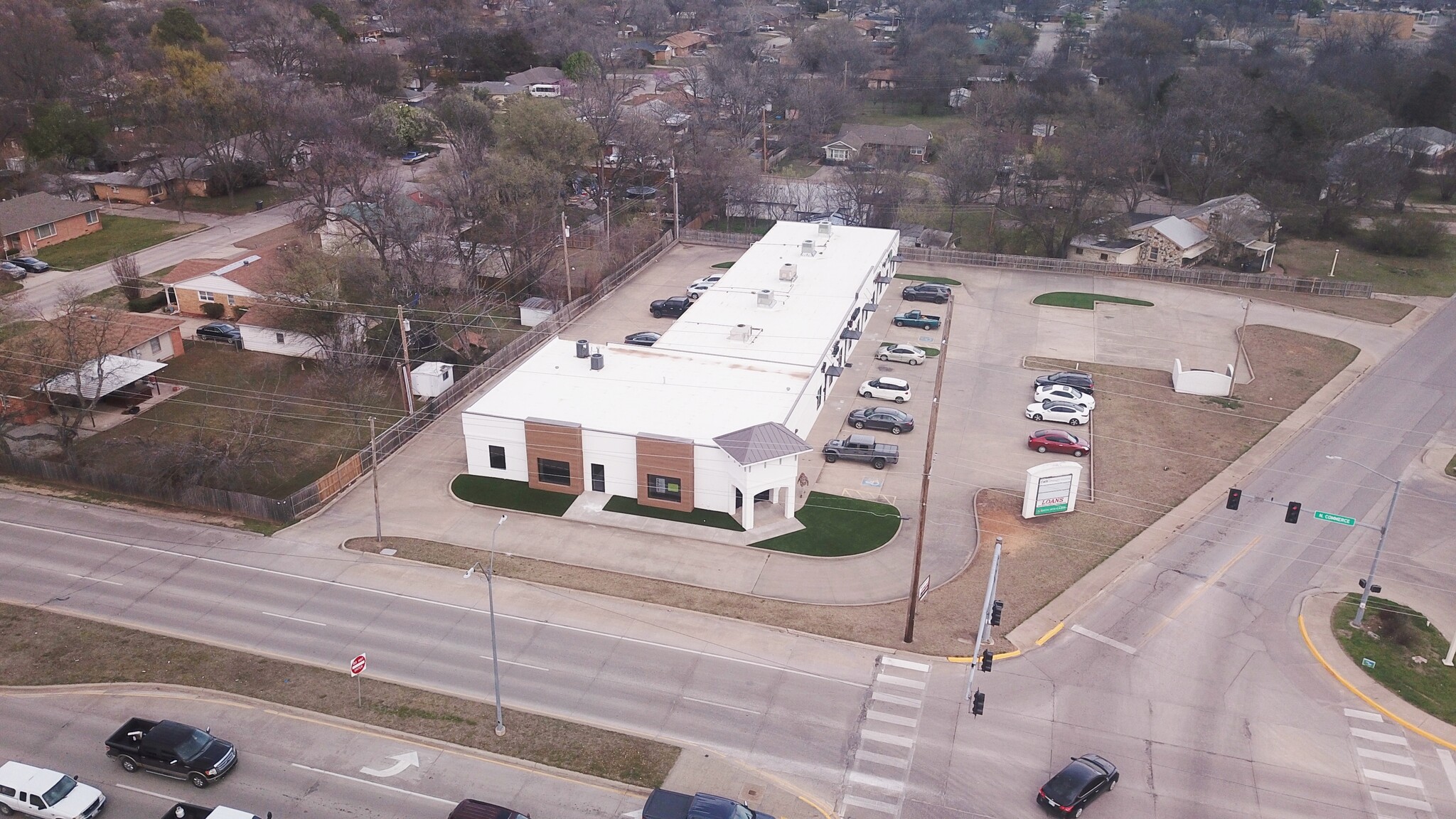 1702 N Commerce St, Ardmore, OK for sale Building Photo- Image 1 of 1