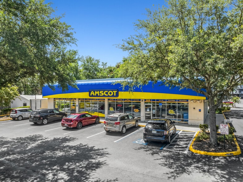 36640 Pure Water Way, Zephyrhills, FL for lease - Building Photo - Image 3 of 9