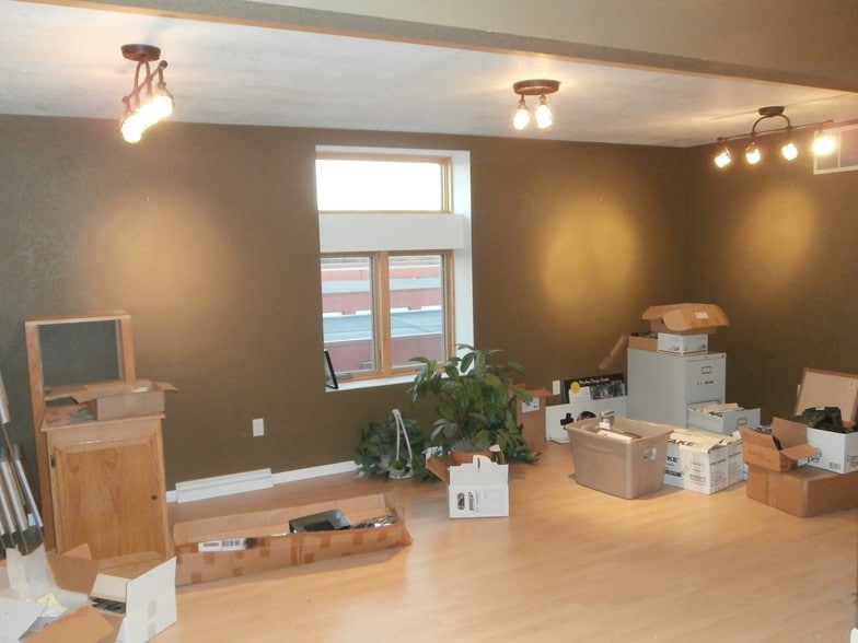 6524 Seybold Rd, Madison, WI for sale - Building Photo - Image 3 of 11