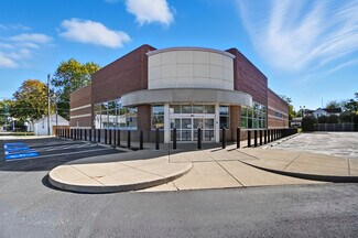 Plus de détails pour 525 N Main St, Ada, OH - Commerce de détail à louer