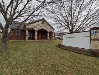 More details for 3640 W Waco Dr, Waco, TX - Office for Sale