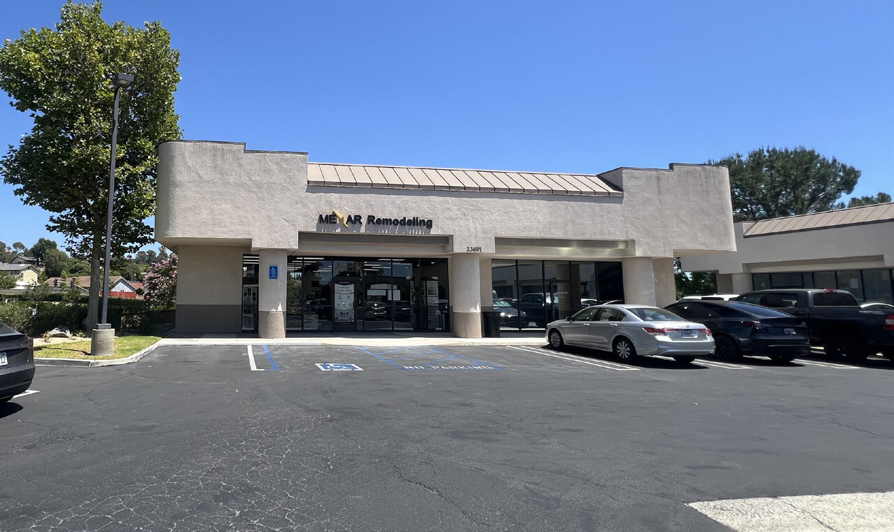 25380 Via Linda, Mission Viejo, CA for lease Primary Photo- Image 1 of 5