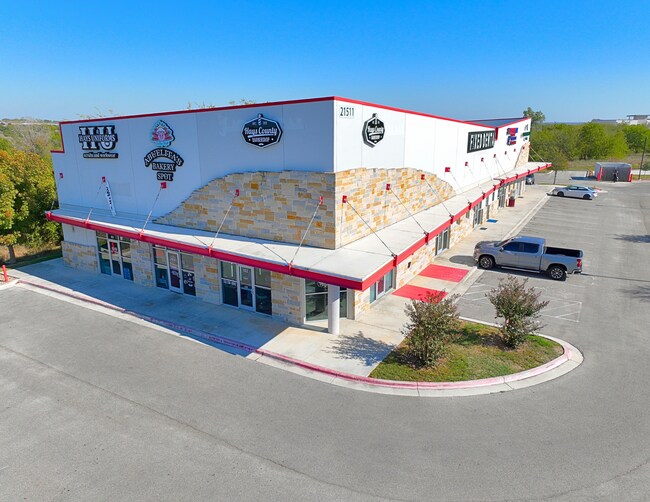 Plus de détails pour 21511 Interstate 35, Kyle, TX - Commerce de détail à vendre