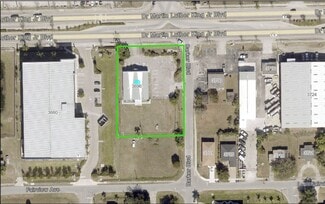 More details for 3696 Dr Martin Luther King Jr Blvd, Fort Myers, FL - Flex for Lease