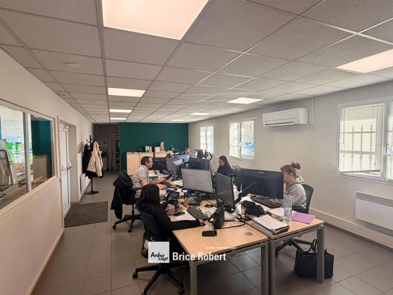 24 Rue Vaucanson, Décines-Charpieu à louer - Photo intérieure - Image 2 de 6