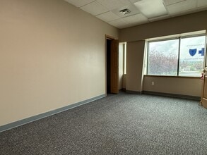 2409 Dearborn, Missoula, MT for lease Interior Photo- Image 2 of 8