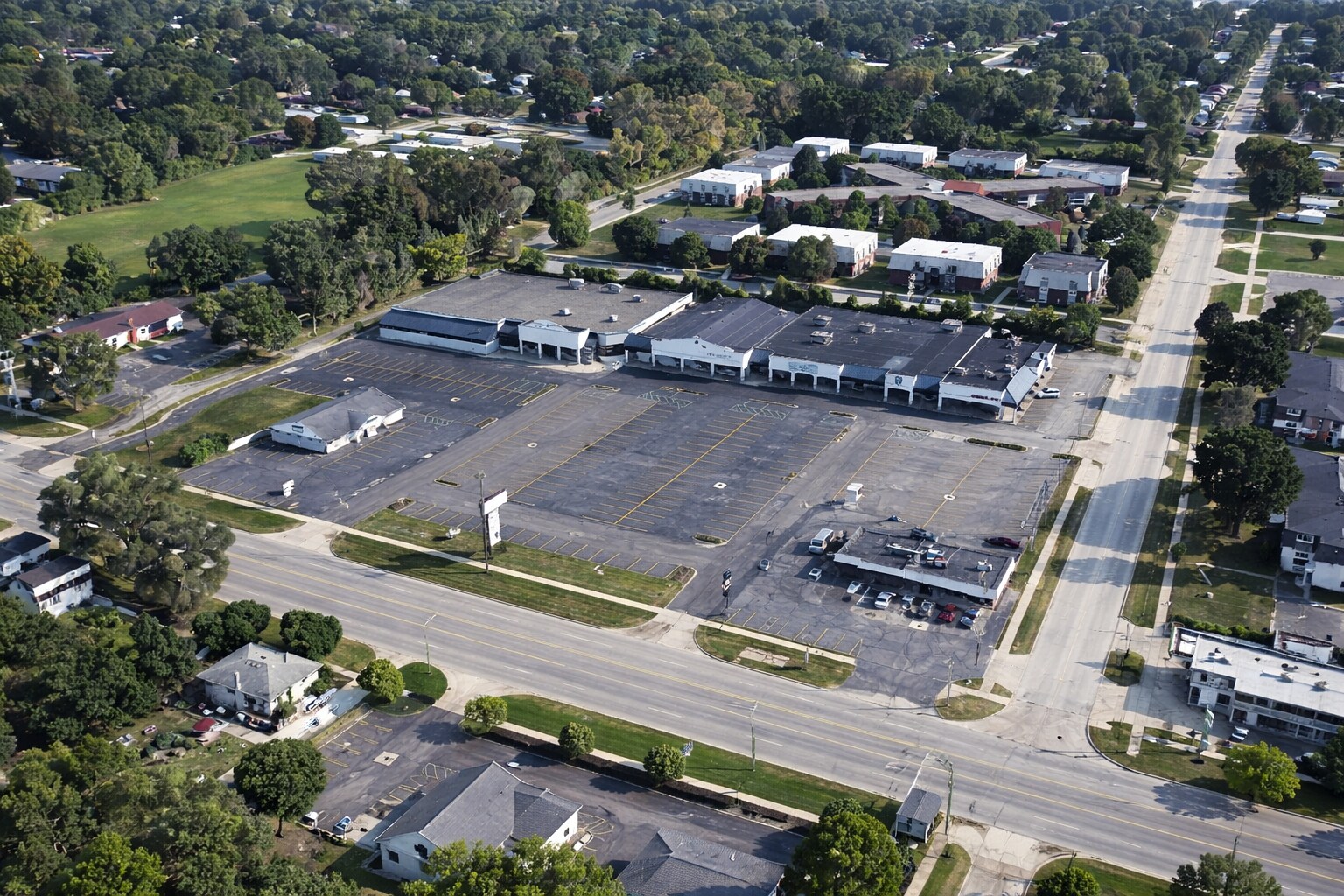 30141-30369 Cherry Hill Rd, Inkster, MI for lease Building Photo- Image 1 of 3