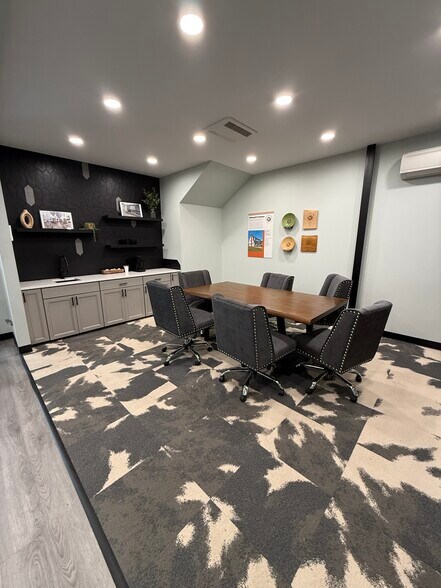 1394 Alpha dr, Mcminnville, OR à louer - Photo du bâtiment - Image 3 de 17