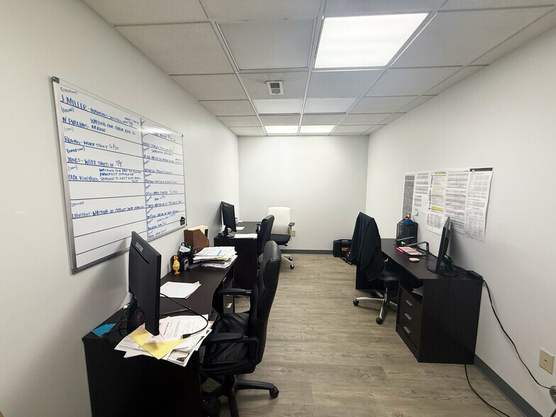 130 Back Forty Dr, Winston-Salem, NC à vendre - Photo du bâtiment - Image 2 de 9