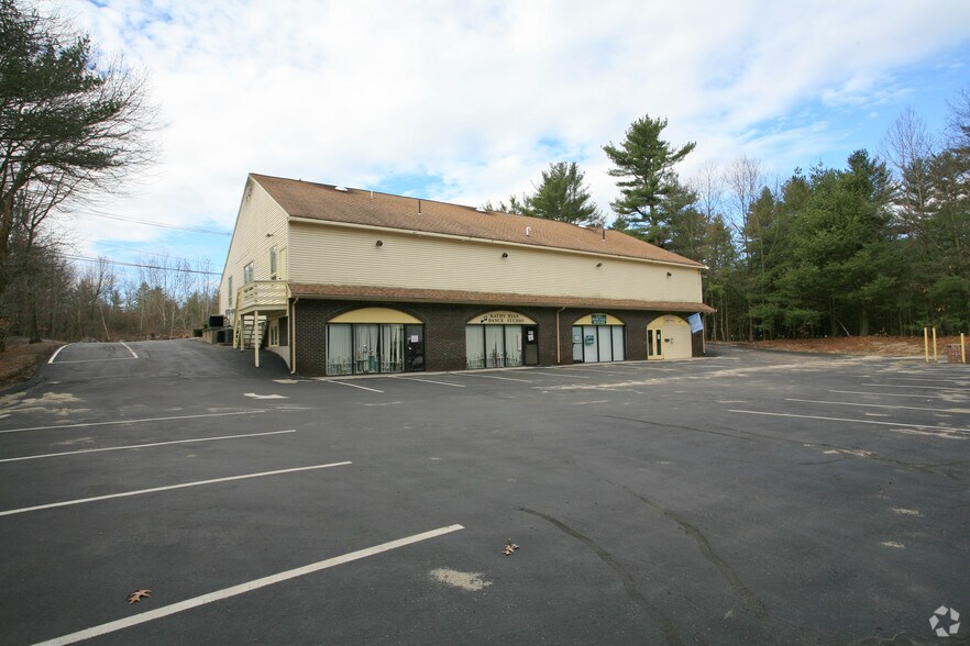 206 Main St, Norfolk, MA à louer - Photo du bâtiment - Image 2 de 2