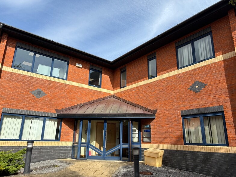 Pynes Hl, Exeter for lease - Building Photo - Image 2 of 3