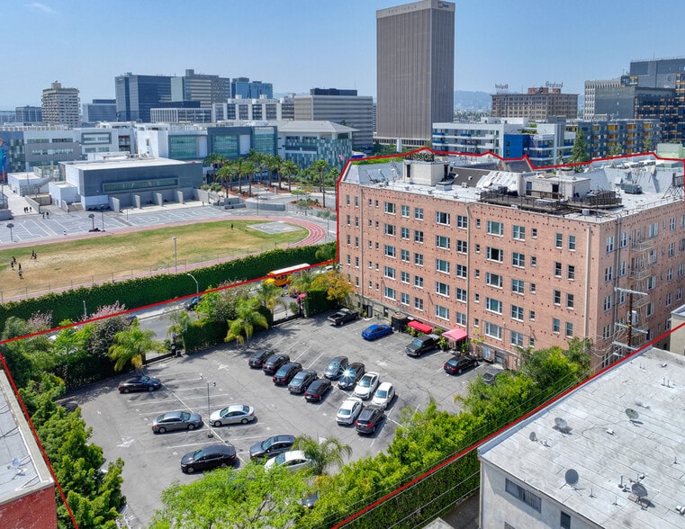 3198 W 7th St, Los Angeles, CA for sale - Building Photo - Image 2 of 31