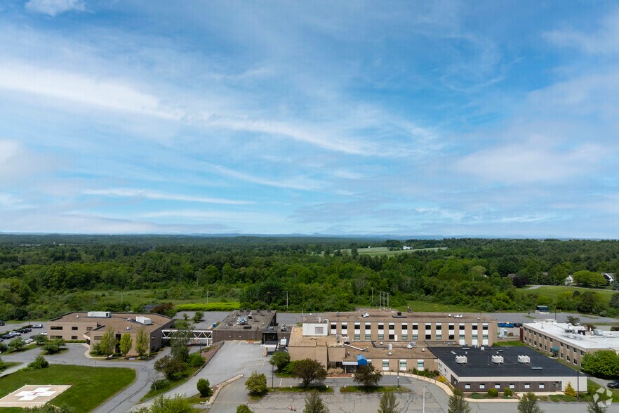 200 Groton Rd, Ayer, MA à vendre - Aérien - Image 2 de 5