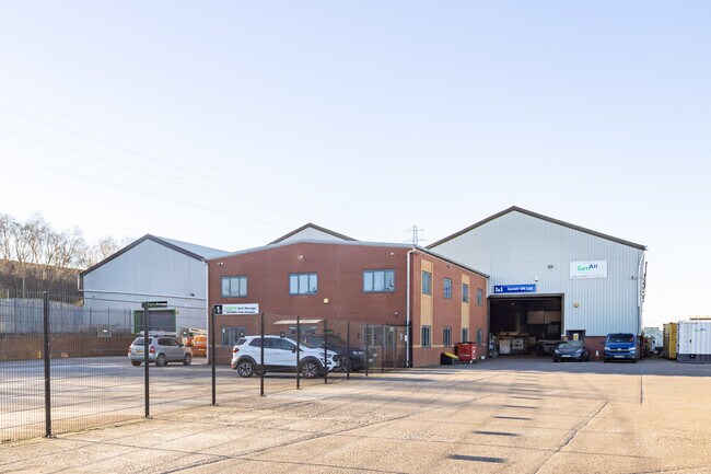 Plus de détails pour 2 Bilport Ln, Wednesbury - Industriel à louer