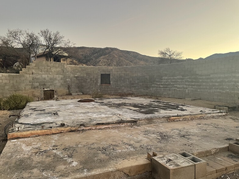 17610 BIg Pines -1, Valyermo, CA for sale - Building Photo - Image 2 of 13