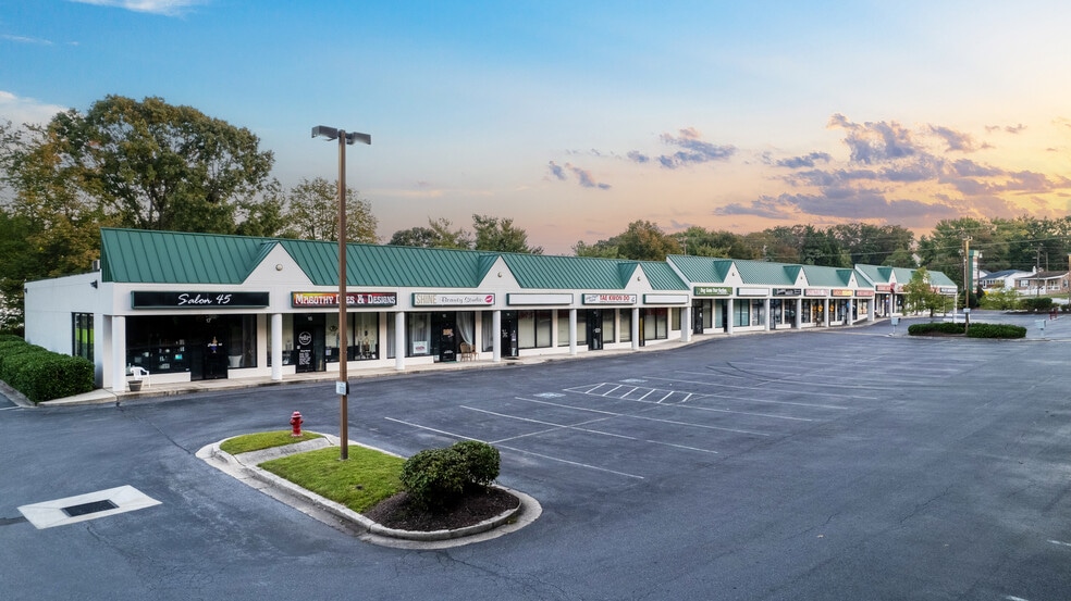 8894 Fort Smallwood Rd, Pasadena, MD for lease - Building Photo - Image 2 of 2