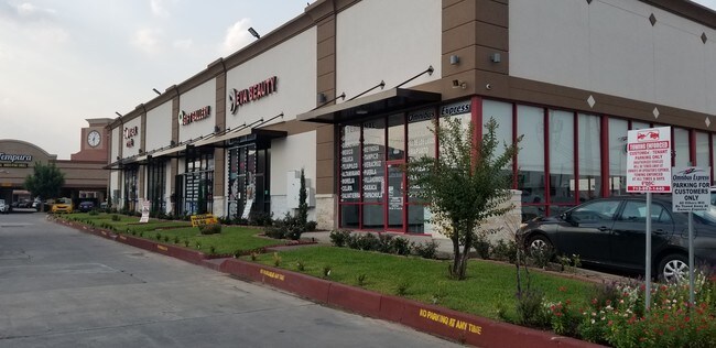 More details for 6580 Southwest Fwy, Houston, TX - Retail for Lease