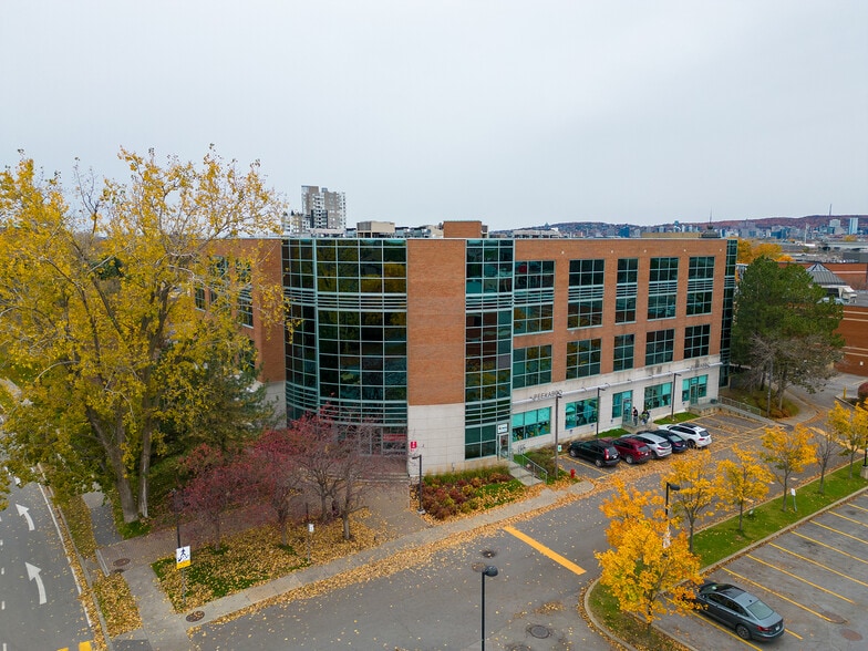 3000 Boul René-Lévesque, Verdun, QC for lease - Building Photo - Image 3 of 22