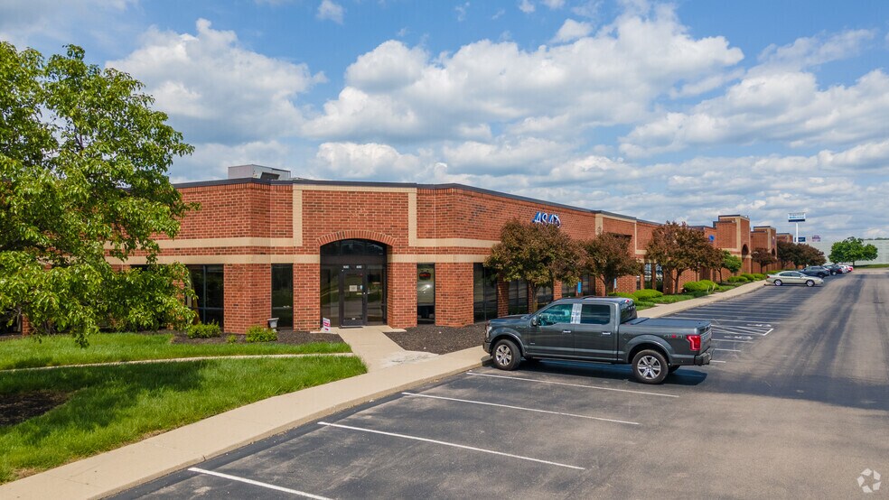 2800-2888 E Kemper Rd, Cincinnati, OH for lease - Building Photo - Image 2 of 4