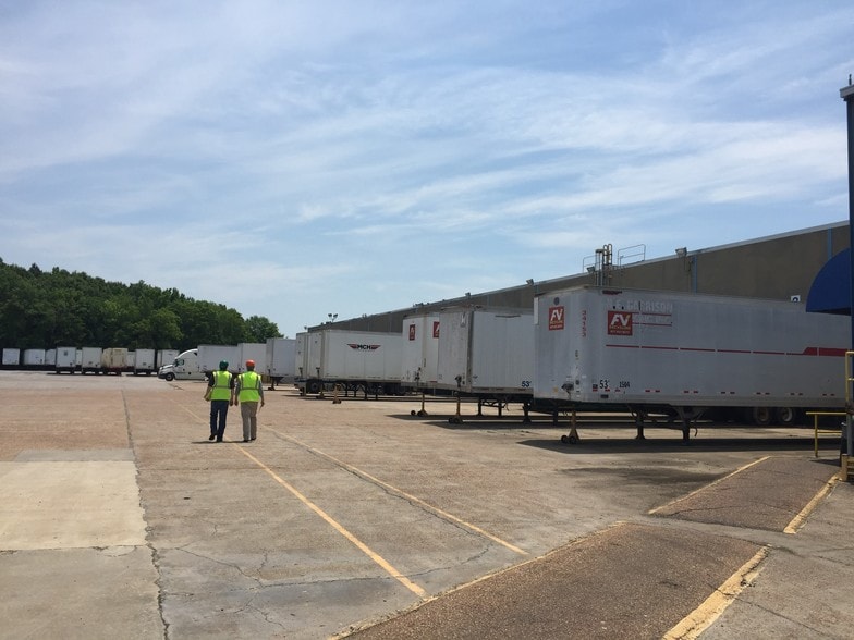 550 Gulf Line Rd, Pearl, MS for lease - Primary Photo - Image 1 of 2