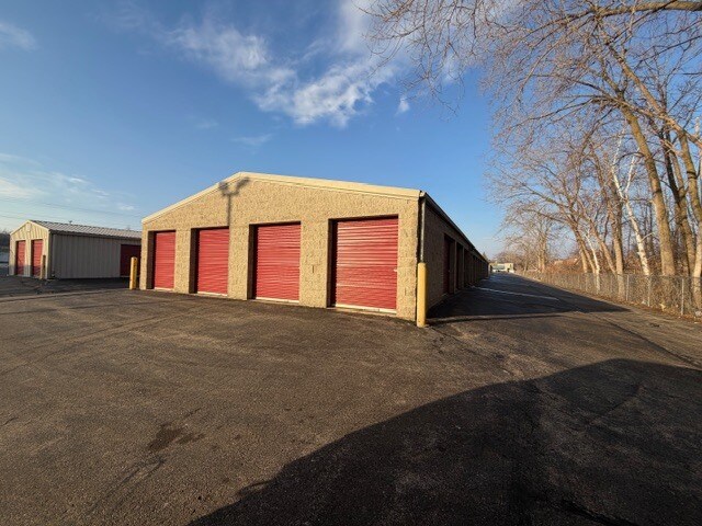 7923 Sheridan Rd, Kenosha, WI à vendre - Photo du bâtiment - Image 3 de 6