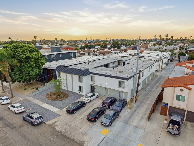 4744 Hawley Blvd, San Diego, CA à vendre - Photo du bâtiment - Image 2 de 24