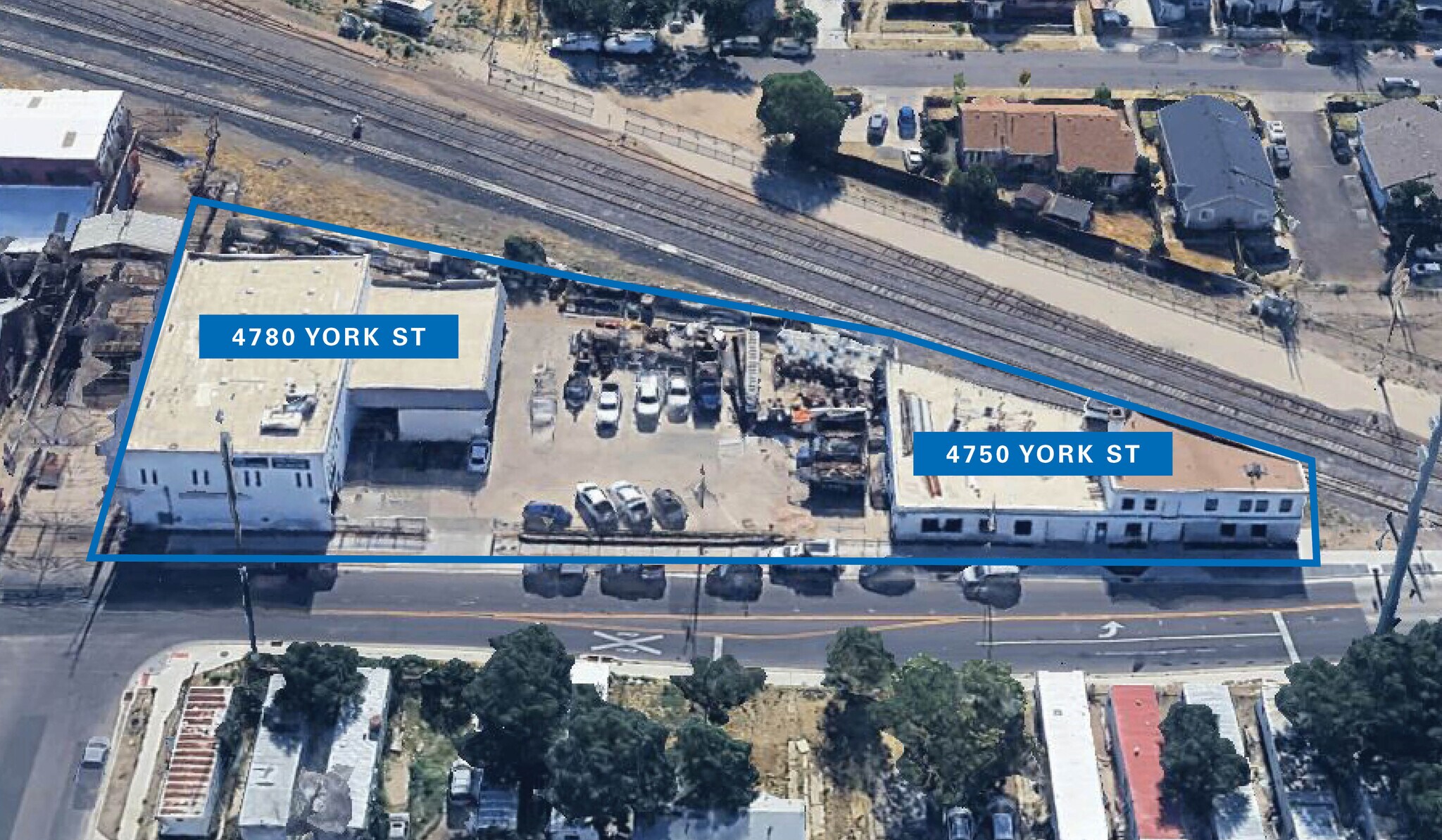 4780 and 4750 York St portefeuille de 2 propriétés à vendre sur LoopNet.ca Photo principale- Image 1 de 5