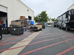 6105 Obispo Ave, Long Beach, CA for lease Interior Photo- Image 2 of 4