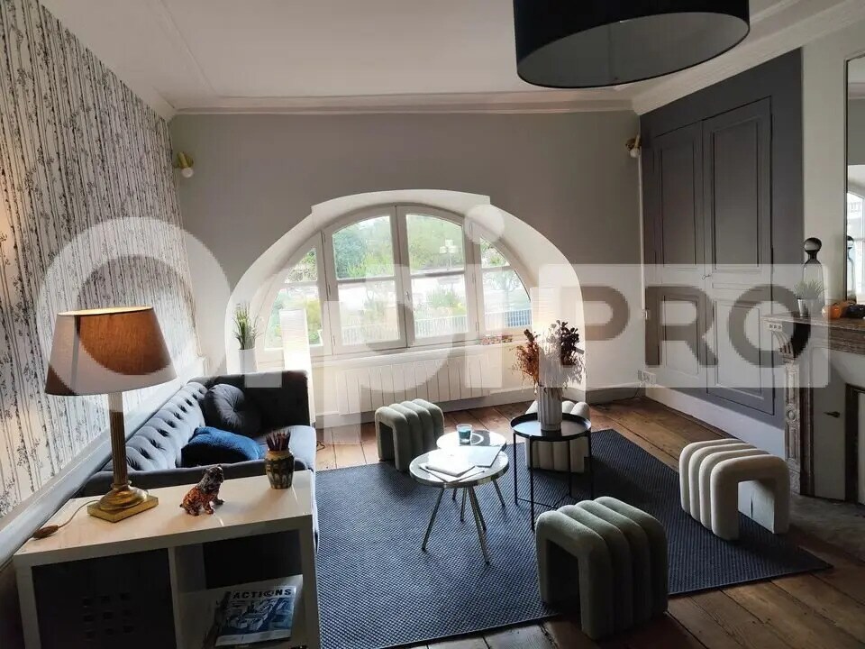 Office in Limoges for sale Interior Photo- Image 1 of 9