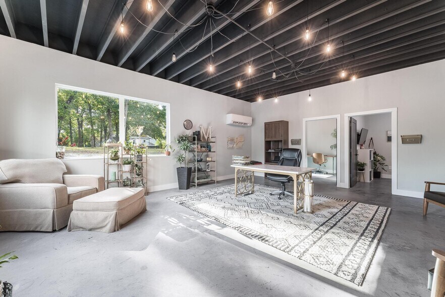 13870 HWY 279, Gravette, AR à vendre - Photo intérieure - Image 3 de 46