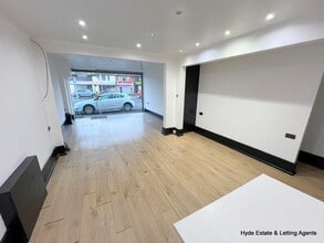 283-283A Middleton Rd, Manchester à louer Photo intérieure- Image 2 de 11