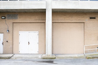 505 Fesslers Ln, Nashville, TN for lease Building Photo- Image 2 of 6