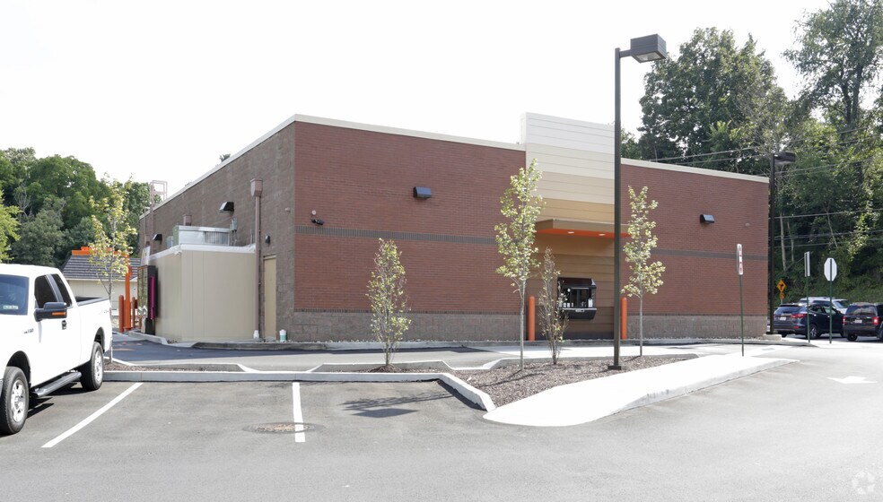 145 Mcmurray Rd, Pittsburgh, PA for lease - Building Photo - Image 2 of 3