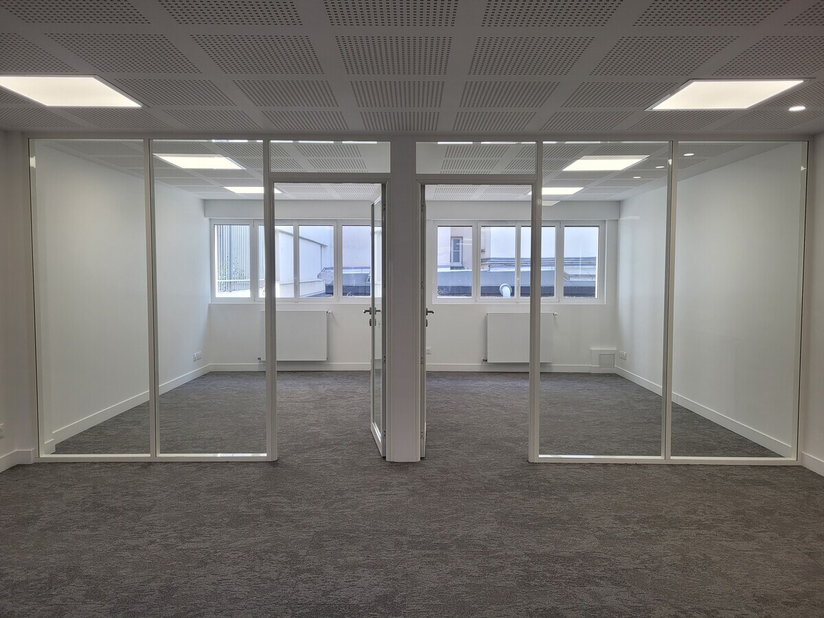 14 Villa Laugier, Paris, PAR 75017 - Unit 2.006 - - Interior Photo - Image 1 of 8