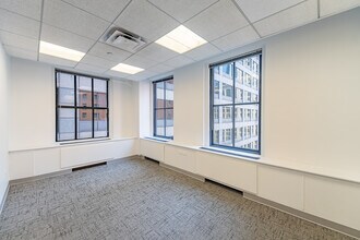 134 N LaSalle St, Chicago, IL for lease Interior Photo- Image 1 of 5