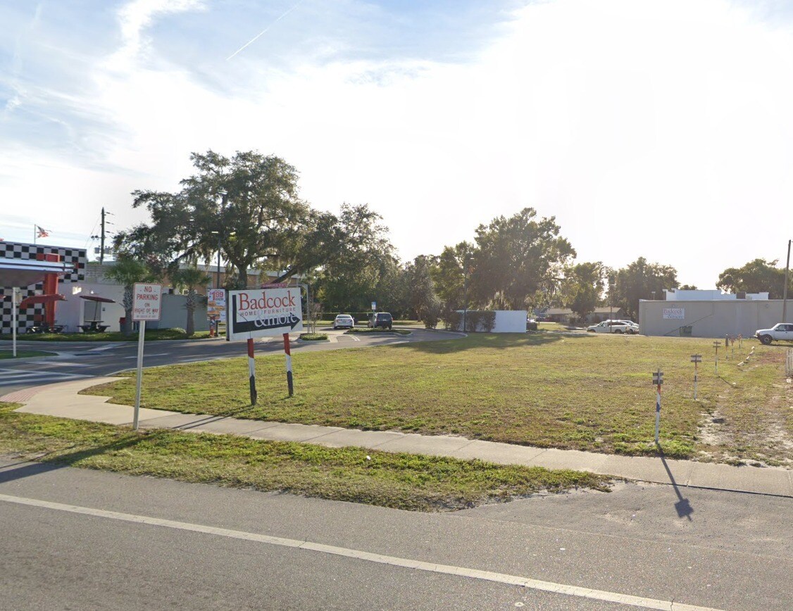 0 Gall Boulevard Zephyrhills, FL 33542, Zephyrhills, FL à vendre Photo principale- Image 1 de 1