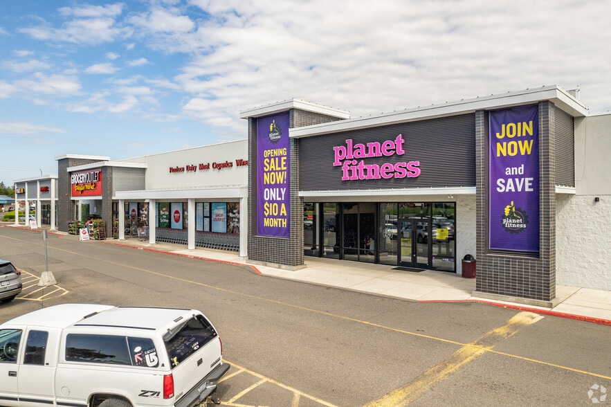 11808 NE Fourth Plain Blvd, Vancouver, WA for lease - Building Photo - Image 3 of 7