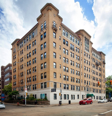 500 S Aiken Ave, Pittsburgh, PA à vendre - Photo principale - Image 1 de 1