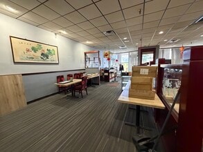 1130 Perry Hwy, Pittsburgh, PA à louer Photo intérieure- Image 2 de 5