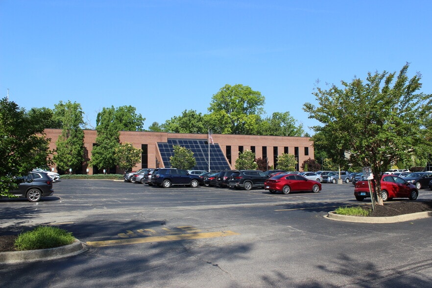 9911 Shelbyville Rd, Louisville, KY for sale - Building Photo - Image 3 of 65