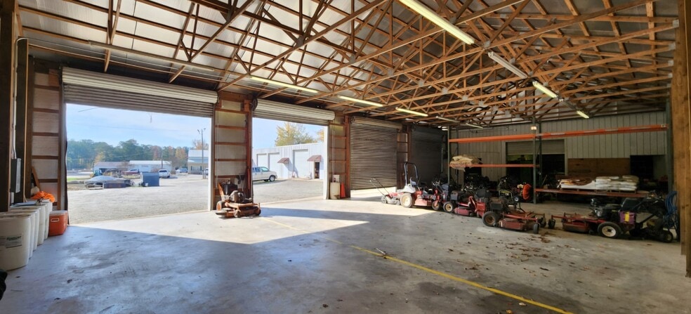 211 Stewart Rd, Sharpsburg, GA à louer - Photo intérieure - Image 3 de 3